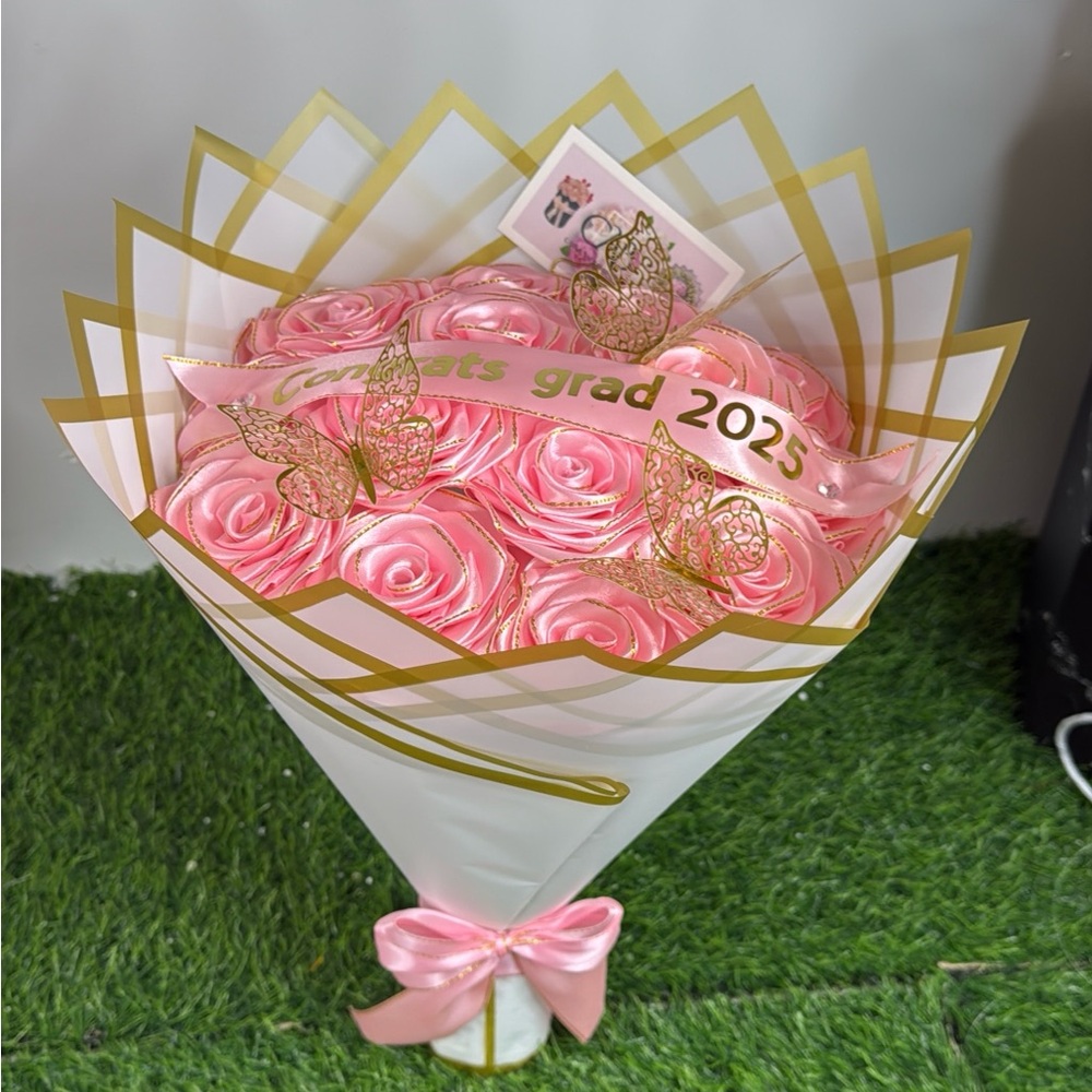 Pink Rose Graduation Bouquet